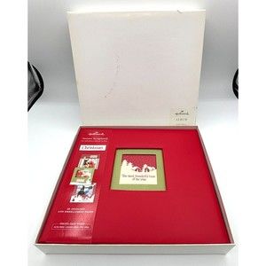 Hallmark‎ Instant Scrapbook Christmas 20 Designed Embellished Pages Album New